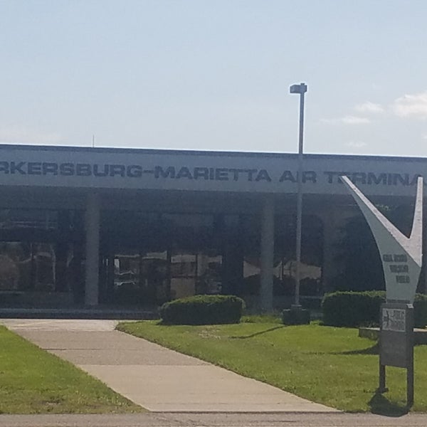 MidOhio Valley Regional Airport (PKB) 5 tips from 332 visitors
