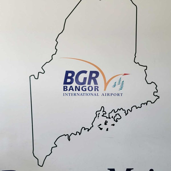 รูปภาพถ่ายที่ Bangor International Airport (BGR) โดย Tony เมื่อ 5/5/2022