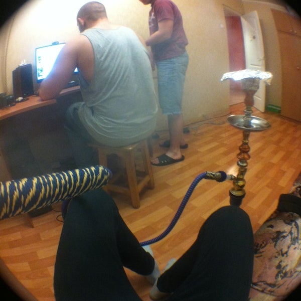 Сергей сергеич комик. Сергеич бар. Сергей кутергин камеди. Сергей кутергин стендап. Сергей сергеич комик.