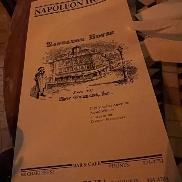 รูปภาพถ่ายที่ Napoleon House โดย Kathy เมื่อ 1/6/2024