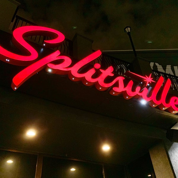 Photo taken at Splitsville Southern &amp; Social by Jared W. on 3/10/2019