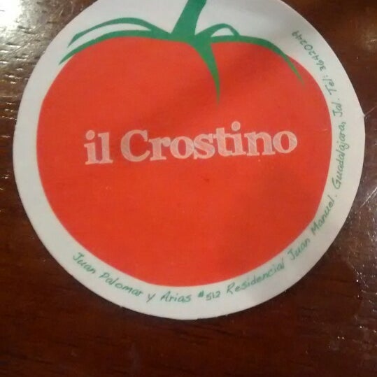 รูปภาพถ่ายที่ Il Crostino โดย Ale R. เมื่อ 7/10/2014