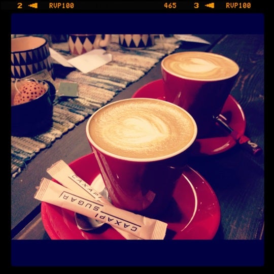 Foto scattata a CoffeeStation da Zhenechka N. il 11/1/2012