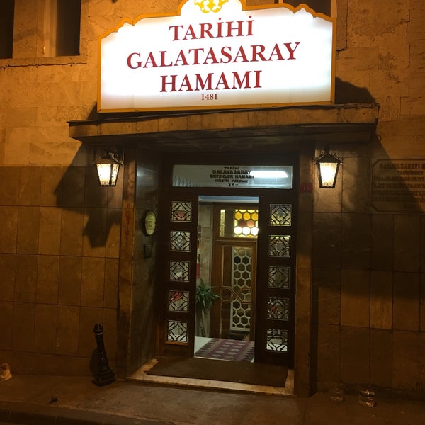 Das Foto wurde bei Tarihi Galatasaray Hamamı von A M. am 9/17/2016 aufgenommen