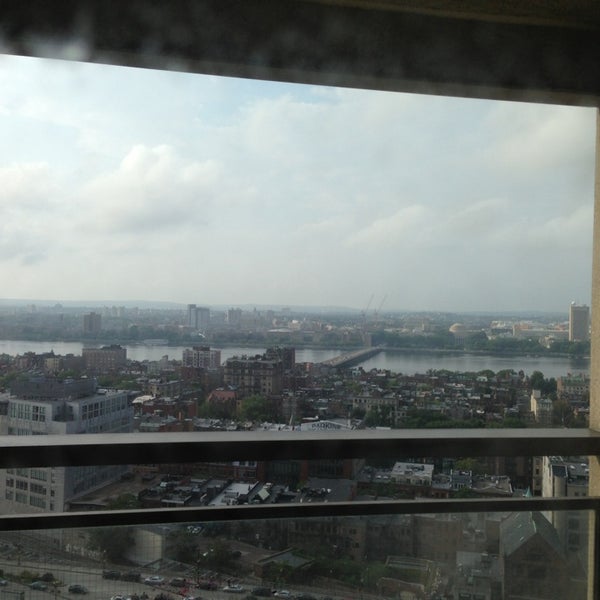 Hilton Boston Back Bay Parking Garage - Fenway - Kenmore - Audubon