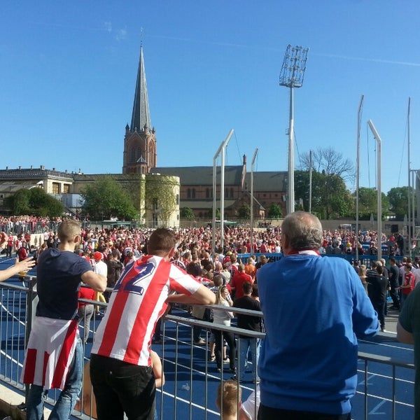 Photo taken at Østerbro Stadion by Anders Møller N. on 5/15/2014