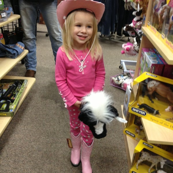 boot barn concord mills