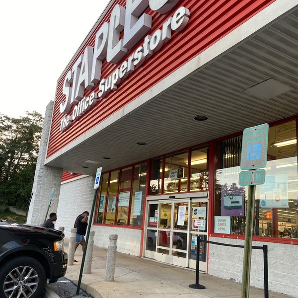 Staples Paper Office Supplies Store In Catonsville