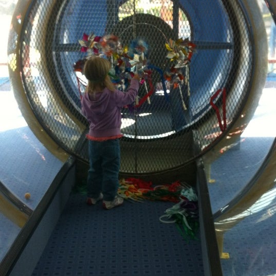 Foto tomada en DuPage Children&#39;s Museum  por Erica el 9/27/2012