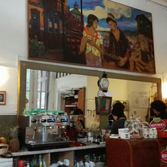 3/26/2016에 David님이 Cafe República에서 찍은 사진