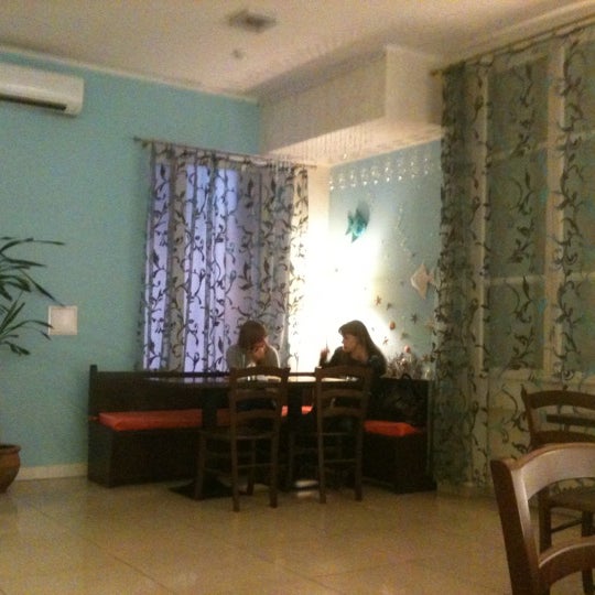 Foto tomada en Valletta Pizza  por Polina el 10/30/2012