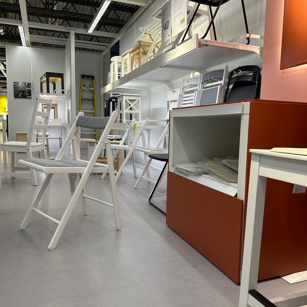 5/14/2023에 Pratik G.님이 IKEA Coquitlam에서 찍은 사진