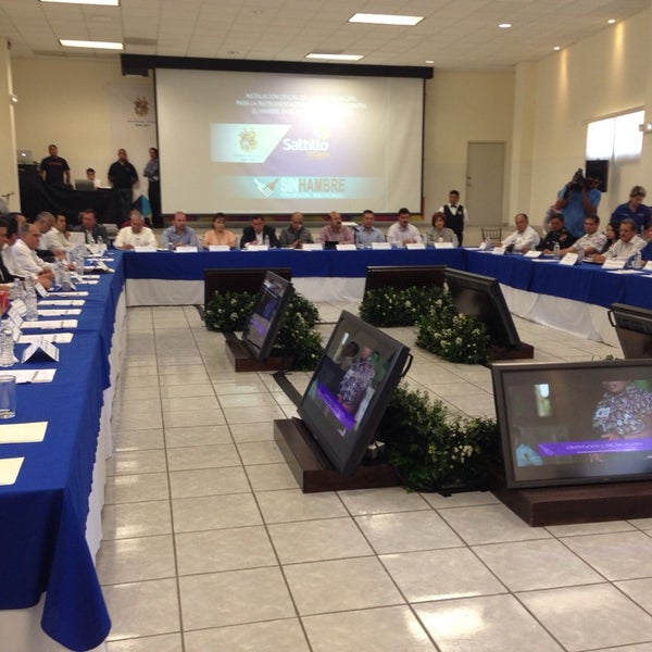 Photos at Unidad Administrativa de la Presidencia Municipal Saltillo