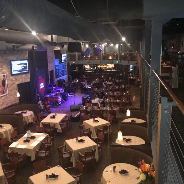 รูปภาพถ่ายที่ Dakota Jazz Club &amp; Restaurant โดย Todd G. เมื่อ 7/25/2018