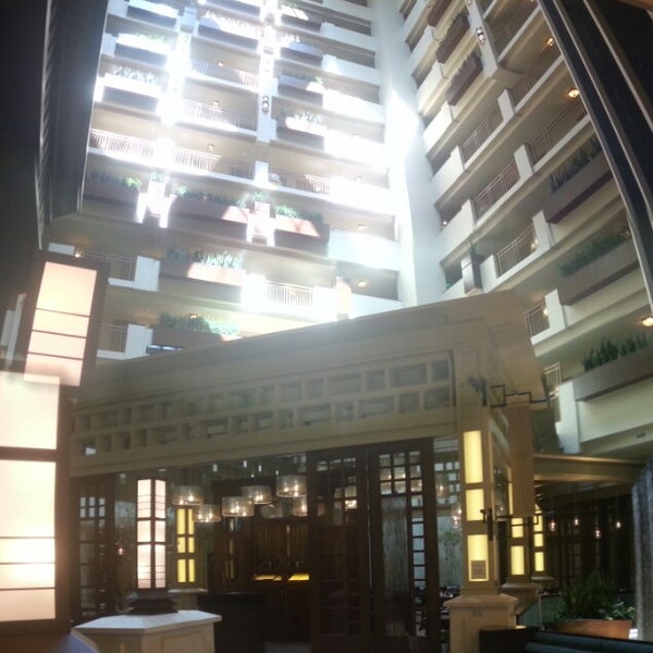 3/15/2013에 Dave C.님이 Embassy Suites by Hilton Orlando Lake Buena Vista South에서 찍은 사진