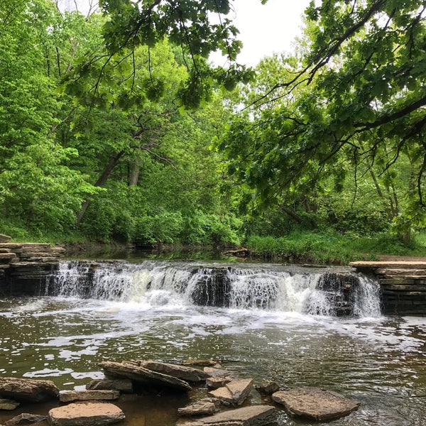 waterfall glen forest preserve waterfall glen forest preserve