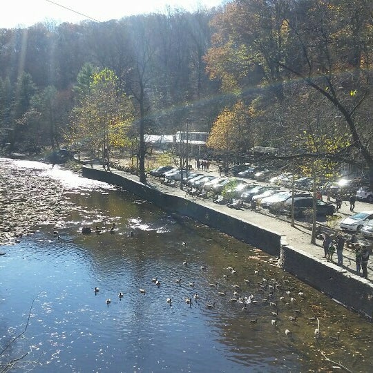 Das Foto wurde bei Valley Green Inn von Tim S. am 11/8/2015 aufgenommen