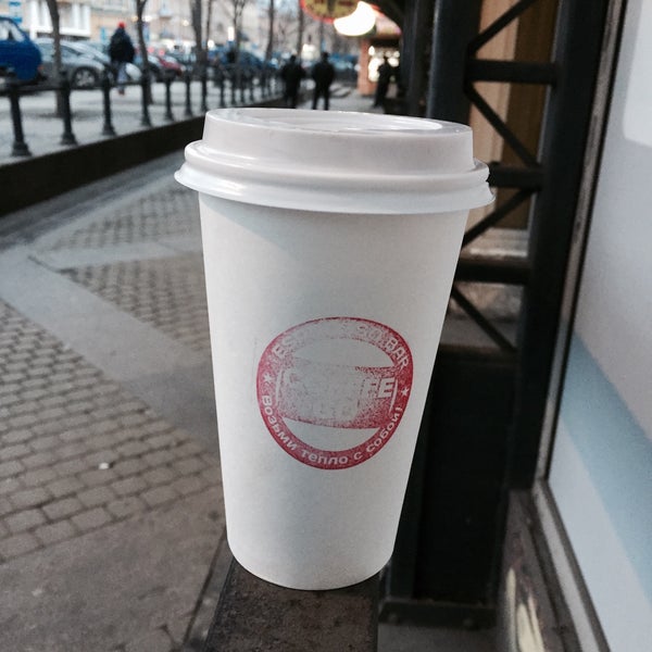 Foto scattata a Coffeers (Coffee Go) da Alexandra K. il 4/1/2015
