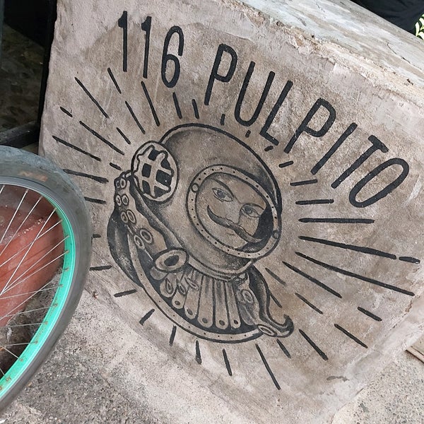 รูปภาพถ่ายที่ 116 Pulpito โดย FatPrince .. เมื่อ 10/16/2021