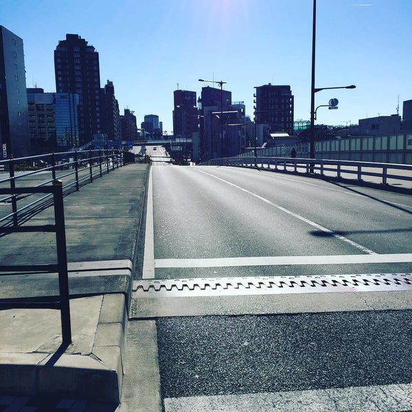 代々木八幡駅八幡橋高架下自転車駐車場