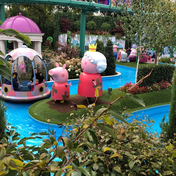 Photo taken at Peppa Pig World by Clea R. on 10/10/2020