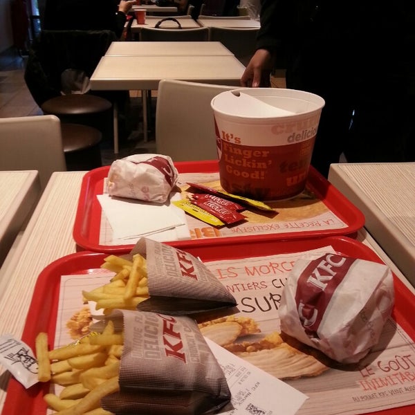 Photo prise au KFC par Mario L. le6/10/2013