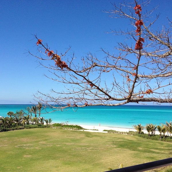 Old Fort Bay Beach Club Old Fort Bay 2 tips