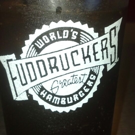Photo taken at Fuddruckers by Tim L. on 9/28/2013