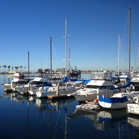 Foto diambil di San Diego Whale Watch oleh Daigo T. pada 1/2/2013
