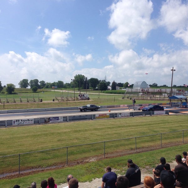 Muncie Dragway Race Track in Albany
