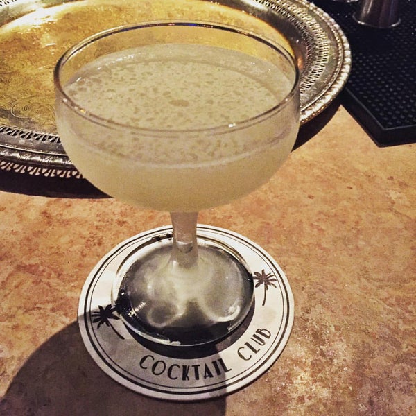 Photo prise au The Regent Cocktail Club par Jacob B. le11/22/2015