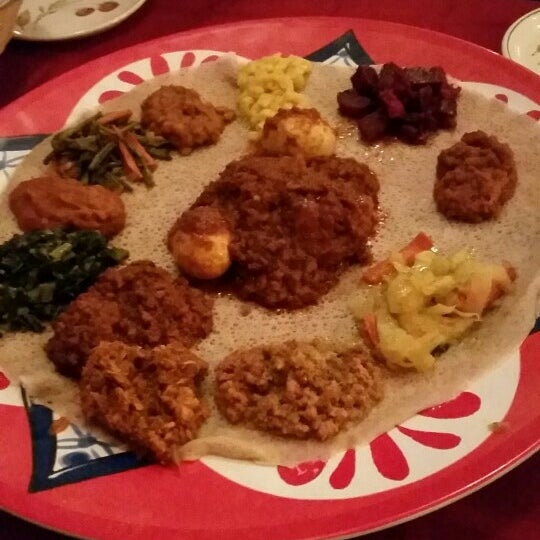 Photo taken at Hawwi Ethiopian Restaurant by Marta Lynne S. on 3/14/2016