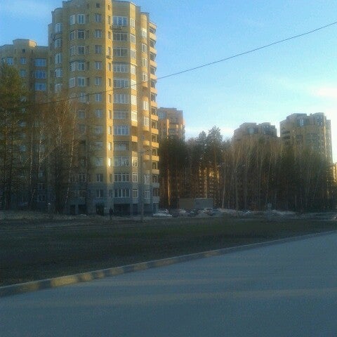 Коптюга 13 академгородок. Цнмт новосибирск. Проспект академика коптюга. Проспект коптюга 13. Цнмт в академгородке.