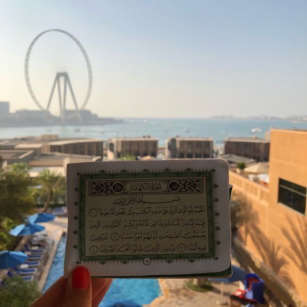 Foto tomada en Jumeirah Beach Residence  por Hessa A. el 9/20/2019
