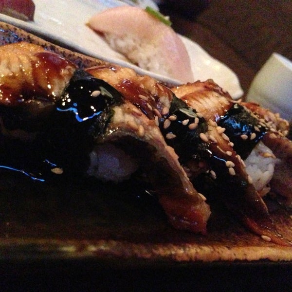 Foto scattata a Sushi Koma da Meso il 7/20/2013