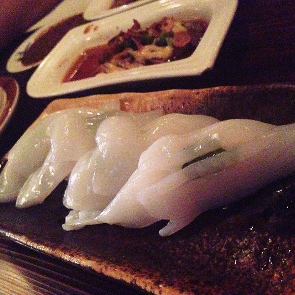 รูปภาพถ่ายที่ Sushi Koma โดย Meso เมื่อ 1/27/2014