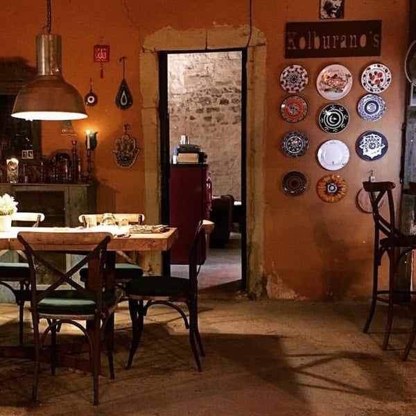 Kolburano�s Çeşme�de Pizzacı