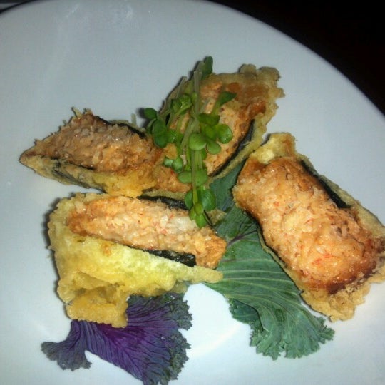 Foto tomada en Blue Sushi Sake Grill  por Jennifer B. el 10/20/2012