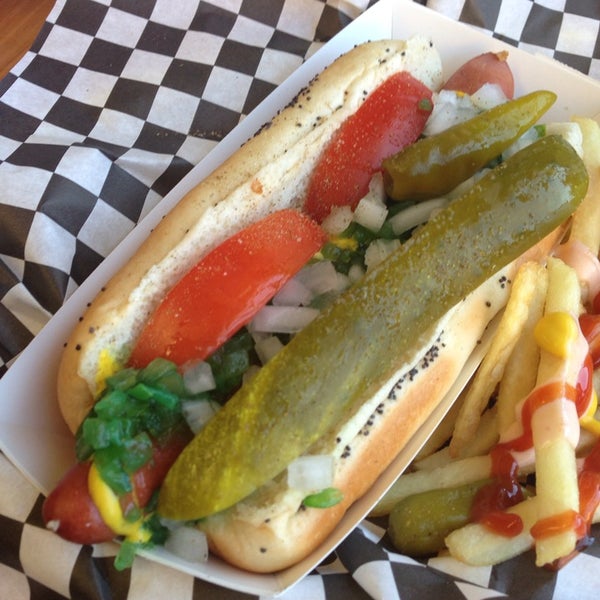 Photo taken at Roy&#39;s Chicago Dogs @ the Yard by Rosa R. on 7/26/2014