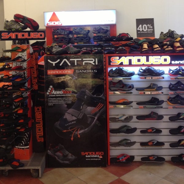 sandugo sandals near me