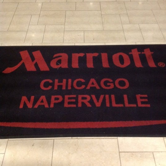 รูปภาพถ่ายที่ Chicago Marriott Naperville โดย Oleg เมื่อ 11/16/2012