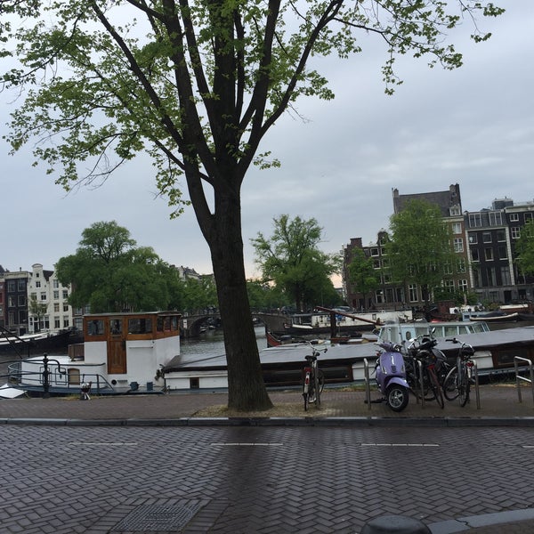 Photo taken at Mobypicture boat by Gijsbregt B. on 5/18/2016