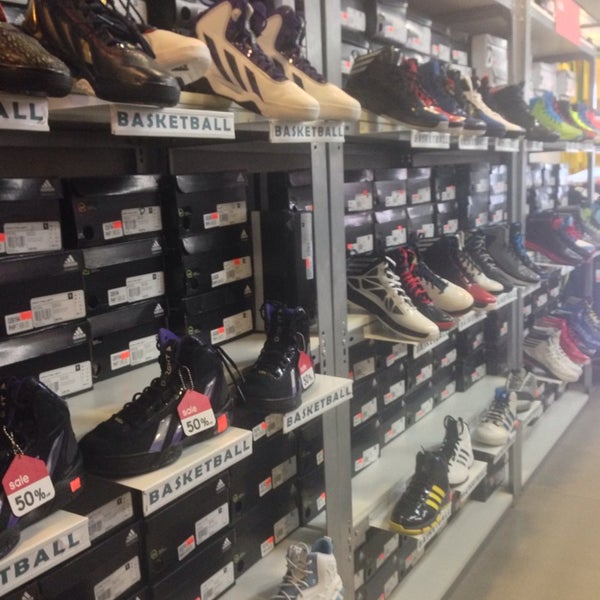 adidas outlet store nlex