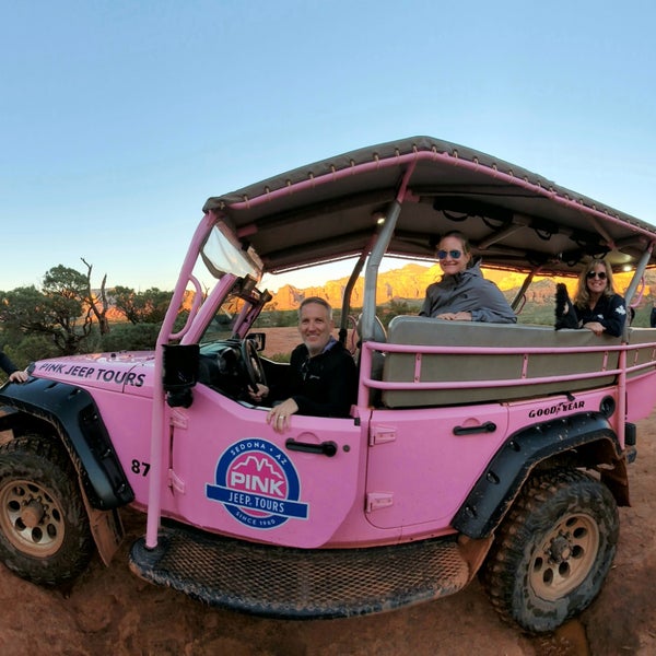 Foto tomada en Pink Jeep Tours - Sedona  por Kevin M. el 11/24/2019