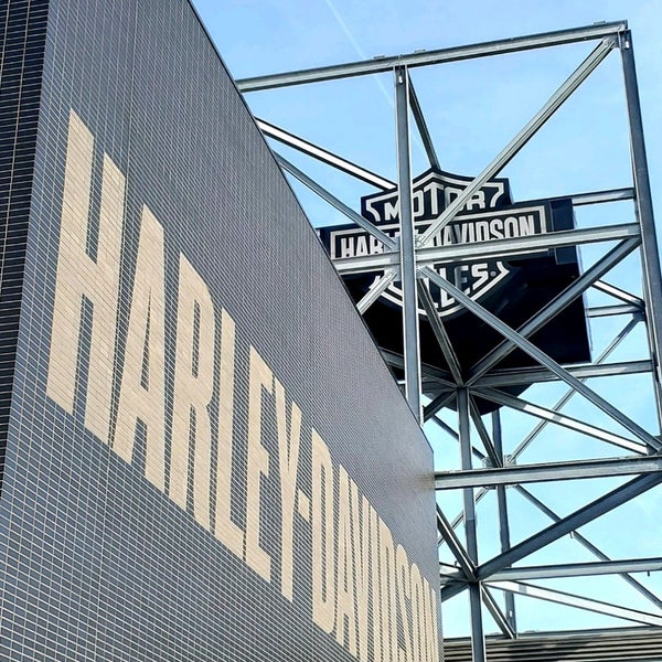 11/19/2021 tarihinde Kevin M.ziyaretçi tarafından Harley-Davidson Museum'de çekilen fotoğraf