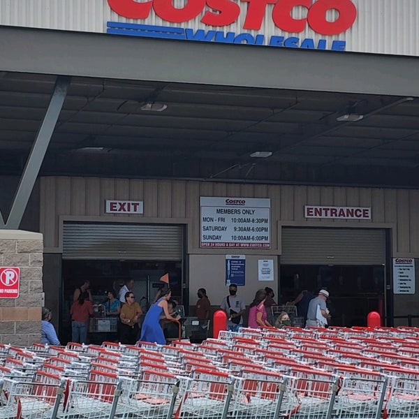Costco Warehouse or Wholesale Store in Kahului