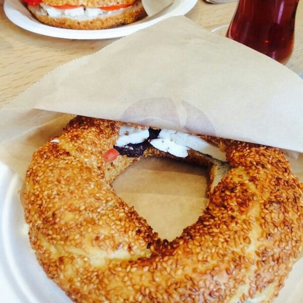 Photo taken at Simit + Smith - NYC by Ersin on 4/17/2014