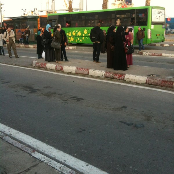 Arret De Bus Tafourah Bus Station