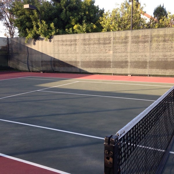 Das Foto wurde bei Santa Clara Golf and Tennis Club von Sham am 6/23/2014 aufgenommen