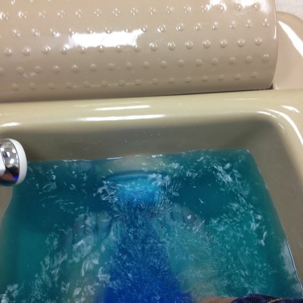 tips-toes-beyond-nail-salon